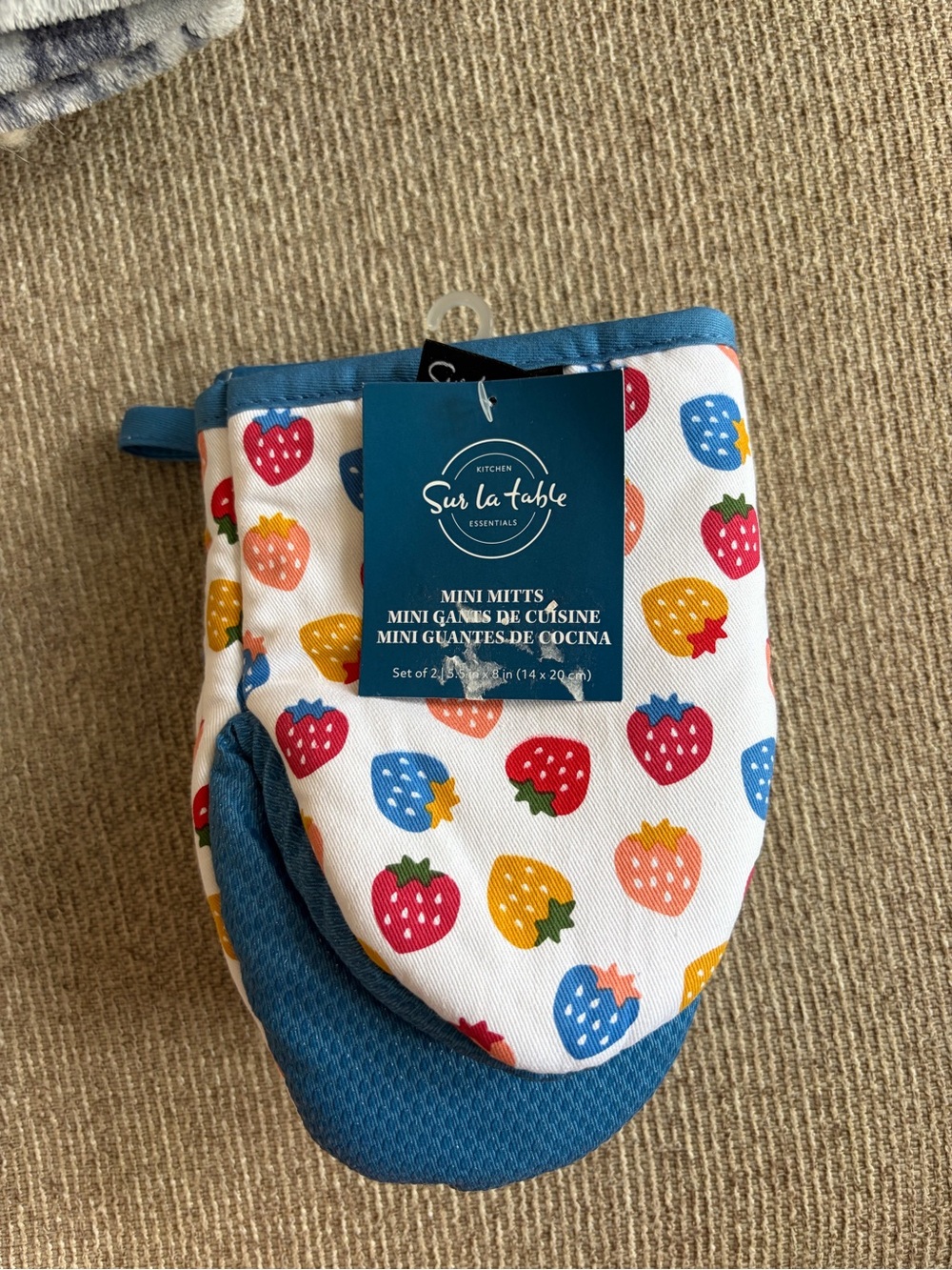 NWT Sur La Table Blue Strawberry Mini Oven Mitts